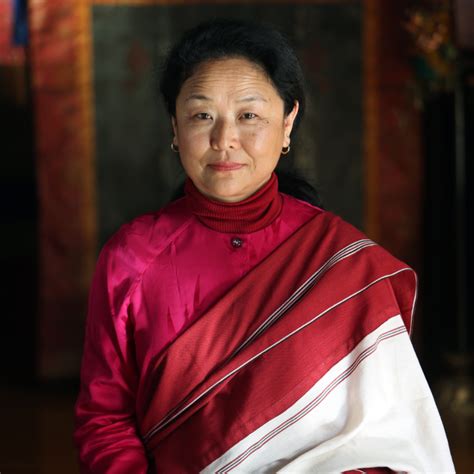 Online Teaching With Khandro Thrinlay Chodon Khachodling