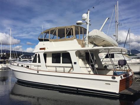 2010 Grand Banks 47 Heritage Europa Power Boat For Sale