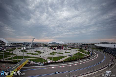 Robert Kubica Williams Sochi Autodrom 2019 · Racefans