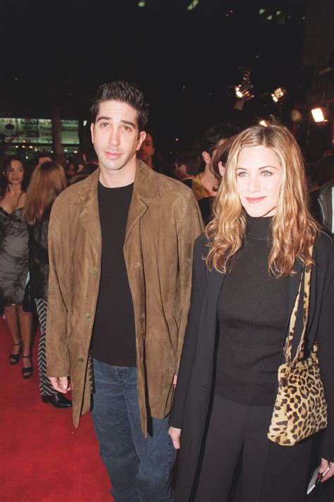 David Schwimmer Reacts To Jennifer Anistons Naked Shower Pic Photo