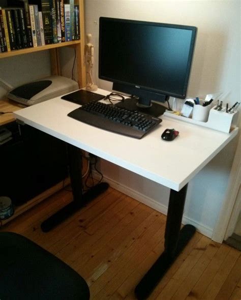 An Adjustable Width Bekant Desk Ikea Hackers Ikea Desk Ikea