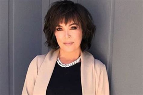 This stuff post and pics pictures of kris jenner hairstyles posted by josephine rodriguez at october, 23 2017. Kris Jenner's New Textured Bob Haircut Makes Her Look So ...