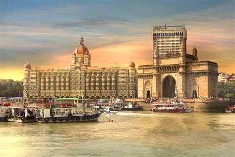 Top 10 Places Loved By Foreign Tourists In Mumbai