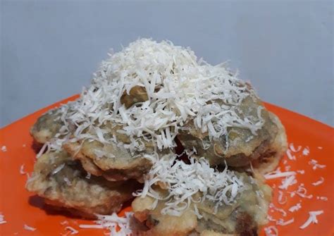 Berbeda dengan olahan pisang lainnya, olahan yang satu ini menyajikan olahan dengan sensasi kacang tanah yang sudah disangrai, potong kecil. Resep Kue kacang ijo oleh Cemilun - Cookpad