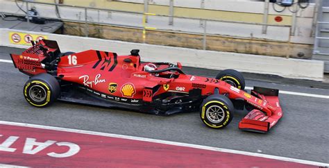 Bottas décroche la pole ! Autodromo Internacional do Algarve : le retour de la F1 au ...