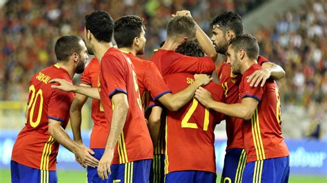 España termina en israel con un nuevo segundo puesto. Alineación oficial de España vs Liechtenstein: Sergi ...