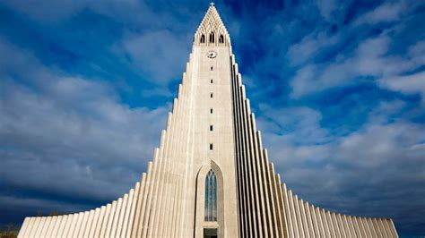 Icelands Extraordinary Futuristic Churches Bbc Culture