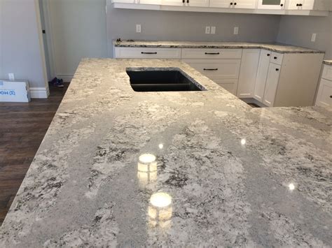 Cambria Summerhill Quartz Countersgorgeous Lake House Kitchen