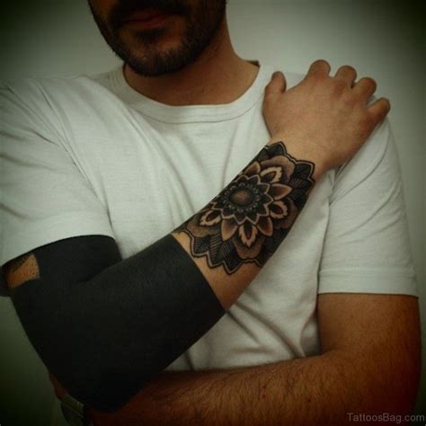 Wrist celtic tattoo designs google search tattoo wrist. 82 Cool Wrist Tattoos For Men