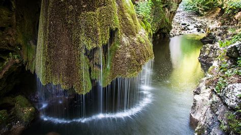 Waterfalls Waterfall Moss River Hd Wallpaper Peakpx