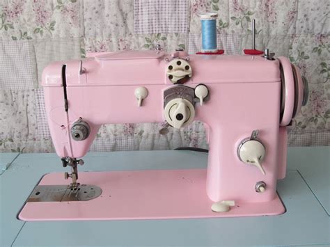 Vintage Chic Farm Pink Vintage Pfaff Sewing Machine