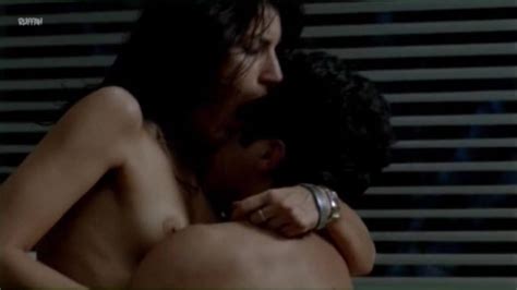 Nude Video Celebs Guta Ruiz Nude Alice S01e08 2008
