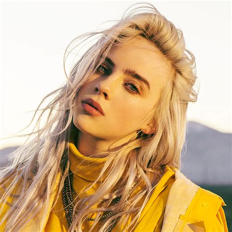 Her big brother finneas was a help to her at the starting of her career as he was already singing and performing the songs with a band. Billie Eilish, Singer, Blonde, Girl, 4K, #213 Wallpaper