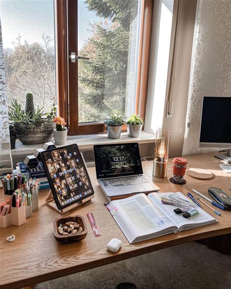 16 Best Desk Setups From Study With Me Content Creators