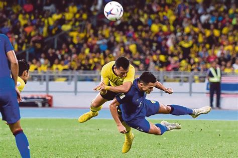 Known as siam until 1939, thailand is the only southeast asian country never to have been colonized by a european power. AFF Cup - Malaysia vs Thailand: Stalemate at Bukit Jalil ...