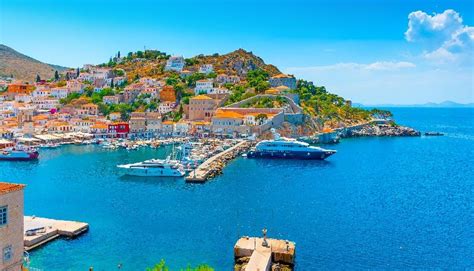 Grecja Nieznane Wyspy Saro Skie Best Greek Islands Visiting Greece Greek Islands To Visit