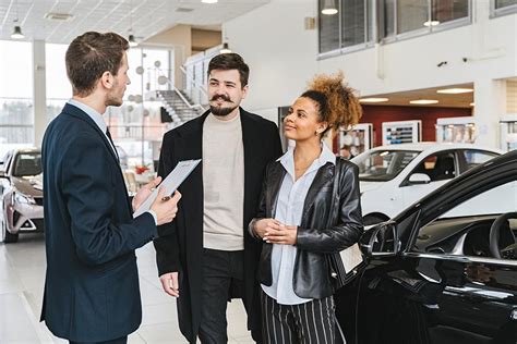5 Benefits Of Buying Your Car From A Dealership Debrabernier