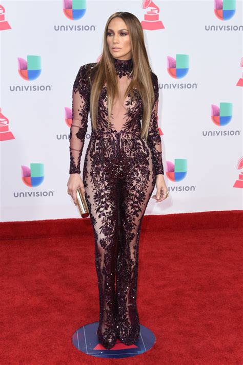 Jennifer Lopez Wore Three Glamo Looks At The Latin Grammys Photos