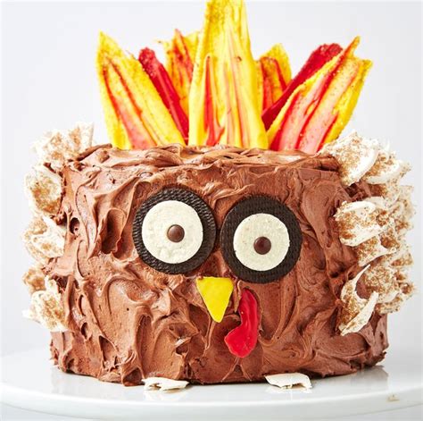 Decorate a turkey cake for the thanksgiving holiday. 20+ Thanksgiving Cake Recipes - Easy Homemade Cakes For Thanksgiving