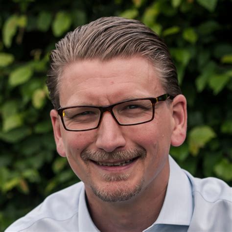 Ich habe windows 10 pro und das neueste ubuntu habe den iobroker auf beiden systemen 2 mal installiert und jetzt ist eigentlich alles o.k. Stefan Schulze - www.baufinanzierung-ohne-eigenkapital ...