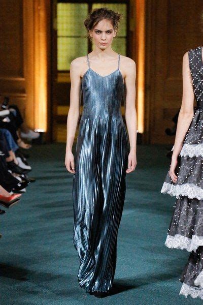 See The Complete Huishan Zhang Fall 2017 Ready To Wear Collection