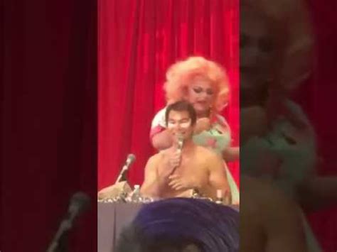 OMG WATCH Ginger Minj Gives A Topless Jerry O Connell A Drag Makeover