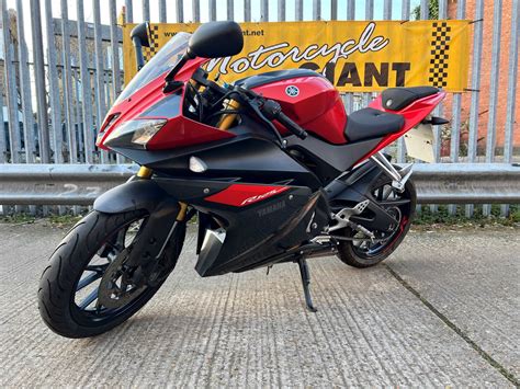 Yamaha Yzf R125 Abs Motorcycle Giant West London Motorcycle
