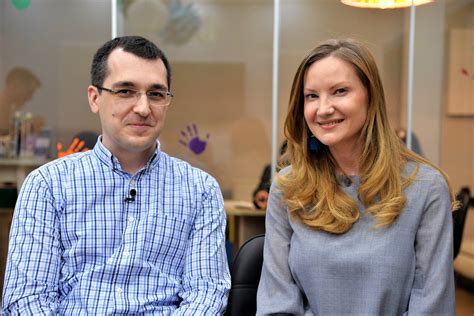 Vlad voiculescu, 36 de ani și o fotografie de candidat la primăria bucurești, din partea plus vice: Melania Medeleanu și Vlad Voiculescu: "Putem ajuta cu ...
