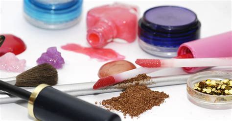 Harmful Cosmetic Ingredients | LIVESTRONG.COM