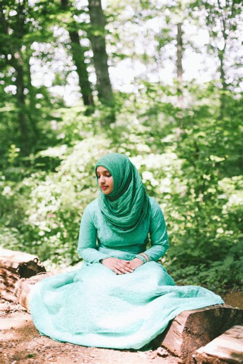 Yuk, simak tipsnya di bawah ini! Top Inspirasi 44 Baju Muslim Pesta Luar Negeri