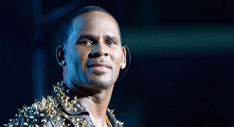 "Keep him in there for life": R Kelly's goddaughter's shocking