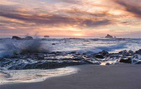 Sunset Sea Stacks And Waves Washington State Coast Rialto Beach Stock