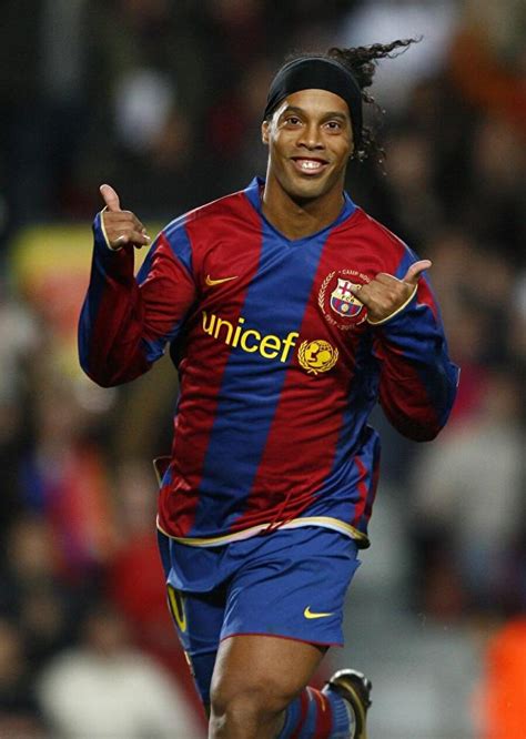 Futbolu Sanata Dönüştüren Sambacı Ronaldinho