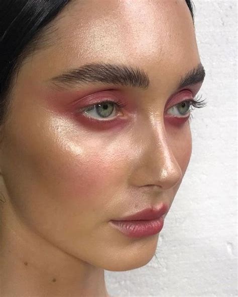 10 sexy makeup looks you need to try this valentine s day makeup trends makeup inspo makeup