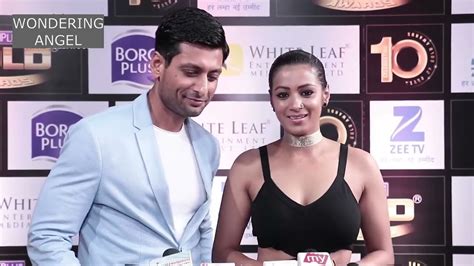 barkha bisht looking hot in black dress and indraneil sengupta at boroplus gold awards show