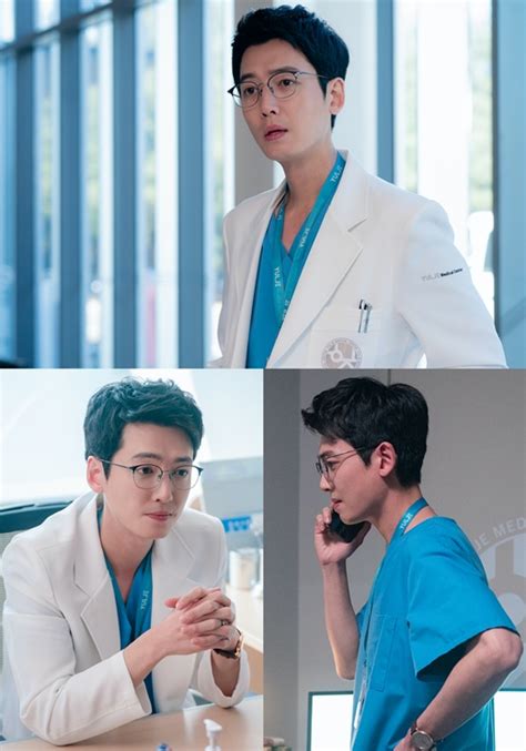 Five doctors who are long time friends of 20 years and graduated from the same medical school, become colleagues in the same hospital. Teaser trailer #3 for tvN drama "Hospital Playlist 2 ...