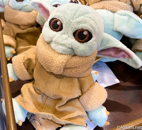 The New Baby Yoda Shoulder Plush Has Arrived At Disney World And Hes