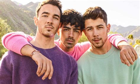 The Richest Jonas Brother Take A Look At Joe Jonas S Net Worth Film