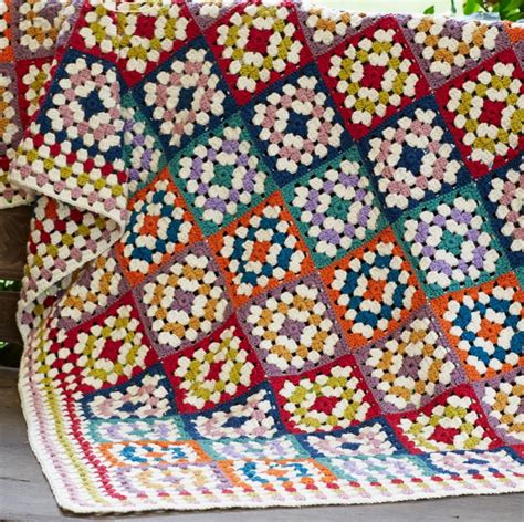 Classic Granny Square Throw Giant Granny Squares Granny Square Afghan Assalaamid