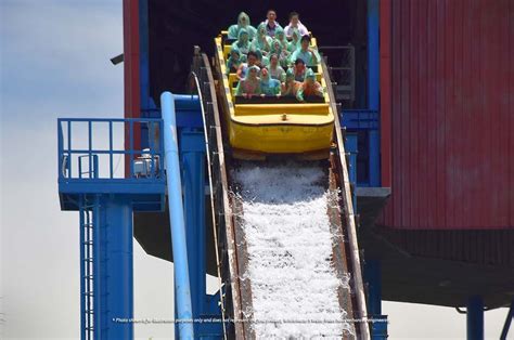 Shoot The Chute Water Ride With The Biggest Splash