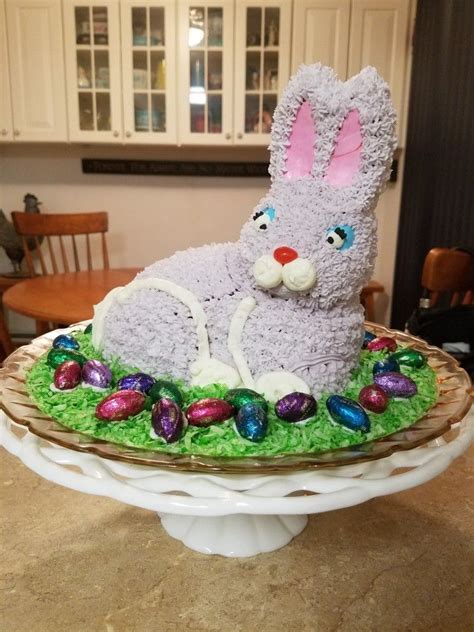 Wilton 3d Easter Bunny Cake Bunny Cake Easter Cake Icing Ideas Easter Bunny Cake