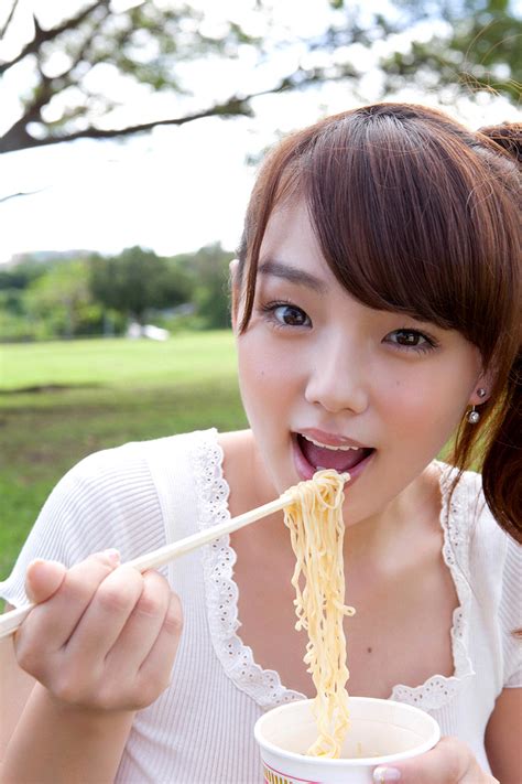 Ai Shinozaki Hot Celebrity Women Model