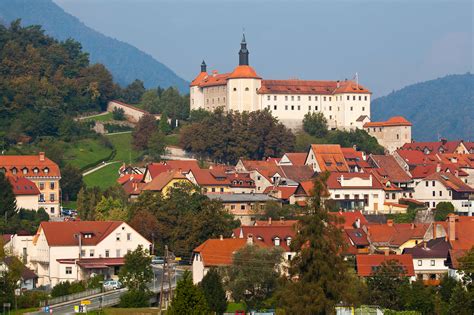 Slovinsk Historick M Sta Slovinsko Turistick Informa N Kancel
