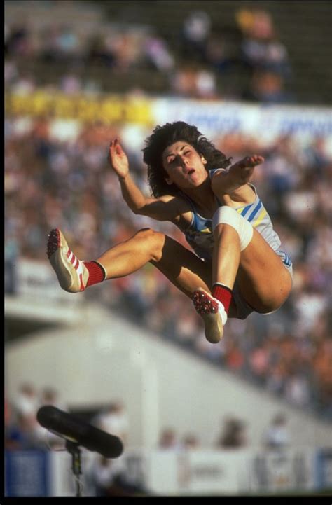 Leichtathletikweitsprung olympische spiele, weitsprung (f) frauen2020qualifikation gruppe aergebnisse & tabelle. Ein Mahnmal der Leichtathletik: Florence Griffith-Joyner ...