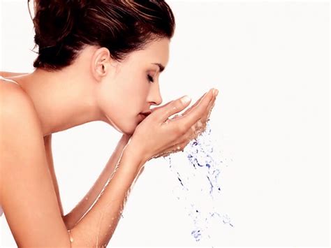 Washing Your Face Properly Musely