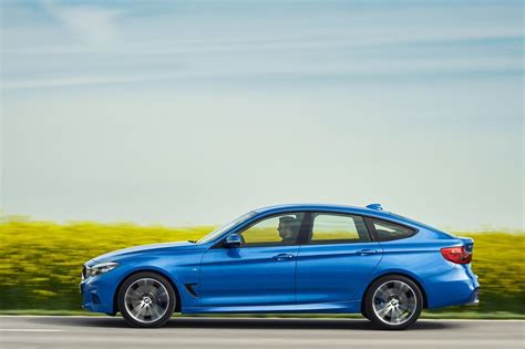 Bmw has unveiled the seventh generation 3 series, signaling a new era for the company's iconic compact luxury sedan. BMW 3 Series GT (2016) Specs & Price - Cars.co.za