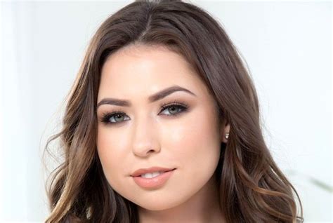 Melissa Moore Biography Wiki Age Height Career Photos And More