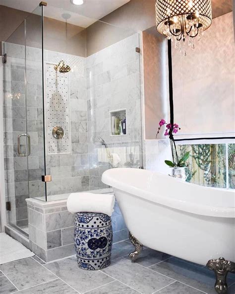 There are small bathroom updates that make an impact without much effort or the remodeling cost of a contractor. Do It Yourself Home Decorations #HomeDecorationInstagram #InteriorDesignOfHouse | Budget ...