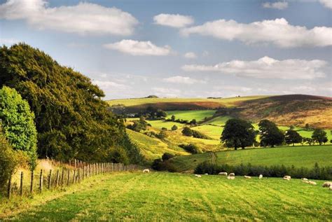 Top 20 Most Beautiful British Countryside Scenes Lazy Penguins