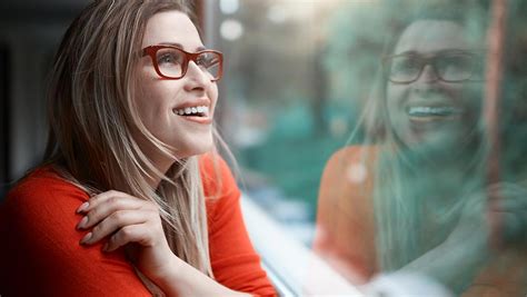 This technology raises the scratch resistance to. Crizal Sapphire 360 UV Anti-Reflective Lenses | Essilor